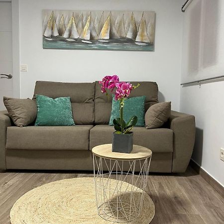 Acogedor Apartamento Cerca De La Playa Marbella Exterior foto